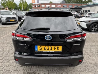 Toyota Corolla Cross 2.0 HYBRID 184PK FIRST-EDITION BLIND-SPOT EL-ACHTERKLEP LM-VELGEN KEYLESS PARK-SENSOREN STOELVERW DRAADLOOS-LADEN AD-CRUISE BLUETOOTH / 5