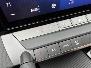 Opel Astra 1.2 Turbo 110pk Business Edition | Navigatie | Achteruitrijcamera |  Adapt. Cruise control | Stoel & stuurverwarming | AGR Comfortstoel | Keyless | Parkeersensoren / 10