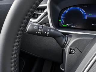 Toyota Corolla Cross Hybrid 140 Dynamic Clima Camera Velgen Full Led / 19