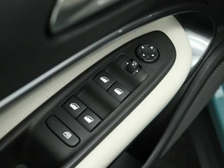 Fiat 600e La Prima 54 kWh Wit Leder | Private lease vanaf 519,- p.m. / 23