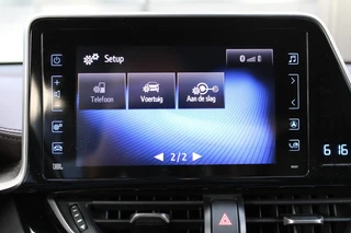 Toyota C-HR 1.8 HYBRID PREMIUM Stoel/stuurverwarming , Afn. Trekhaak / led. / 35