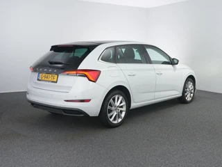 Skoda Scala 1.0 TSI First Edition | Pano | Stoelverwarming | Clima | Cruise | Carplay | / 2