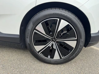Polestar 4 Long Range Dual motor 100 kWh / 8