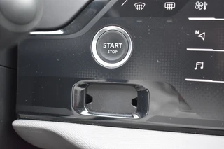 Citroën C4 Spacetourer PureTech 130 EAT8 Automaat Selection  .| Navigatiesysteem | Airconditioning ECC | Apple Carplay & Android Auto | .Aanhangergewicht geremd 1400kg!!! | Isofix Bevestigingspunten | Lichtmetaal | Zeer Compleet!!! / 18