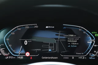 BMW 3 Serie Touring 330e M-Sport Shadow Line  Pano/Laser LED/Leder/360/Keyless/Headup/ACC/Dodehoek / 23