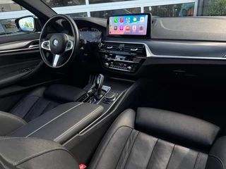 BMW 5-serie Touring 530i M-Sport / Pano / ACC / Luchtvering / 8