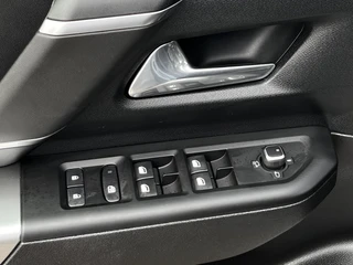 Jeep Compass Summit 74 kWh | Schuif-kanteldak | Massage-stoelen | Handsfree achterklep / 30