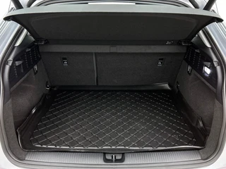 Audi Q2 35 TFSI epic Automaat | Adaptive Cruise | Stoelverwarming | CarPlay | Camera | Parkeersensoren achter / 26