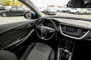 Opel Grandland X 1.2 Turbo Innovation  | Pano | Parkeersens. | Cruise | / 23