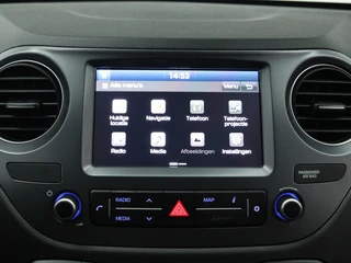 Hyundai i10 1.0i i-Premium Navigatie | Stoelverwarming | Cruise control / 31