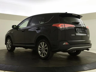 Toyota RAV4 2.5 Hybrid AWD Executive Edition / 8