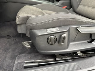 Volkswagen Passat Variant 1.5 TSI Comfortline | Automaat | Adaptive Cruise | Stoelverwarming | CarPlay | Camera | Trekhaak / 6