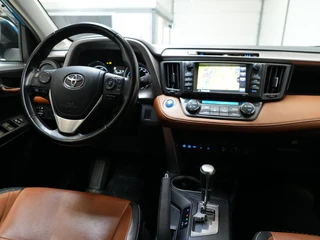 Toyota RAV4 2.5 Hybrid AWD Executive Business / 19