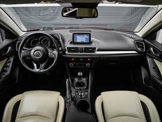 Mazda 3 2.0 GT-M | Leder | Xenon | Keyless | Head-up display | Bose | Trekhaak | PDC v+a | Stoelverwarming / 4