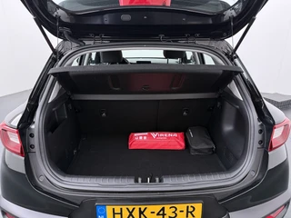 Kia Stonic 1.0 T-GDi MHEV DynamicLine  - Apple Carplay/Android Auto - Achteruitrijcamera - Cruise Control - Fabrieksgarantie t/m 07-2032 / 39