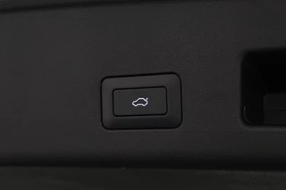 Jaecoo 5 EV Exclusive 61 kWh *DEMO* - Glazendak - Premium Soundsystem - Adaptief Cruisecontrol - Stoel/Stuurwiel verwarming - Electrische Kofferklep - - 7 Jaar Fabrieksgarantie - 405 KM WLTP / 42