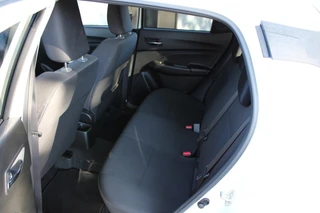 Suzuki Swift 1.2 STIJL SMART HYBR **NL-Auto** Camera / Apple Carplay / Android / 20