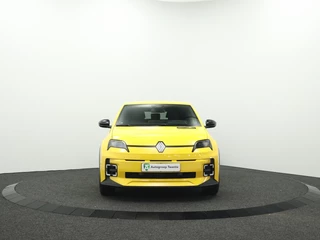 Renault 5 Urban Range techno 40 kWh Private lease 499,- P.m. / 14