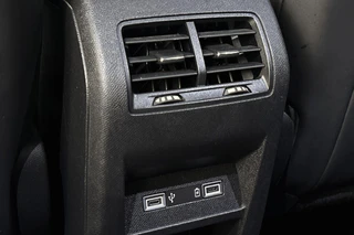 Peugeot 308 SW 1.2 PureTech Allure Pack Business 360 Camera AGR Stoel-Voorruitverwarming / 33