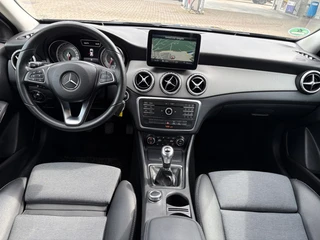 Mercedes-Benz GLA 200 Ambition Dealeronderhouden - Originele Trekhaak / 27