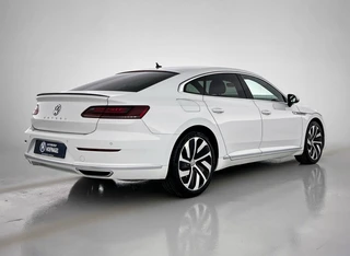 Volkswagen Arteon 2.0 TSI R Line Automaat | Adaptive Cruise Control | Stoelverwarming | Carplay | Navigatie | Parkeerensoren / 2