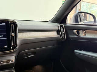 Volvo XC40 2.0 T4 Inscription | Parkeer assist Pro | CarPlay | Winter Pakket | LED | Ambient | Rij Assist Pro | Keyless | NAP / 34