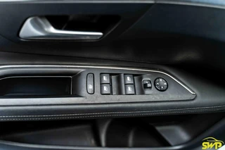 Peugeot 3008 1.2 PureTech Allure | Bi-tone | Navi | Camera | Keyless / 11