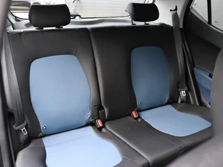 Hyundai i10 1.0i i-Motion Comfort / 9