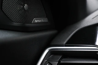 BMW 2-serie Coupé M240i xDrive High Executive | SCHUIFDAK | HARMAN KARDON | HEAD UP | DRAADLOZE LADER / 35