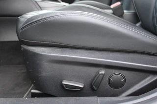 Ford Focus Wagon 1.0 EcoBoost Hybrid Active X  | Leder! | Adaptieve cruise | Trekhaak | Camera | BLIS / 16