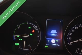 Toyota C-HR 1.8 Hybrid Executive MATRIX/LED/CAMERA/VOL MET OPTIES! / 29