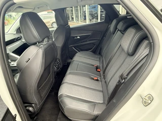 Peugeot 3008 1.6 HYbrid 225 Allure  | LED | Apple/Android | DAB | Keyless | PDC v+a incl. Camera | Standkachel / 62