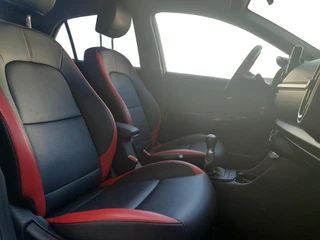 Kia Picanto 1.0 MPi GT-Line Edition | Navigatie | Camera | Airco | Cruise control | Getinte ramen achter | Lichtmetalen velgen | / 17