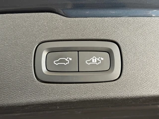Volvo V60 2.0 B3 R-Design | Panoramadak | Harman Kardon | 360 Camera | Apple carplay & Android Auto / 52