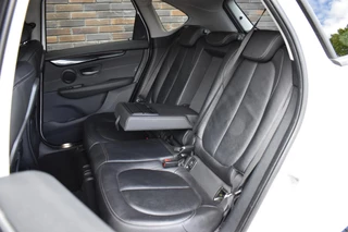 BMW 2-serie Active Tourer 220i HIGH EXE M-PAKKET LEDER NAVI / 31