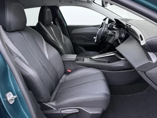 Peugeot 308 SW 1.6 Plug-in Hybrid 180 Allure / 46