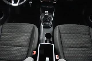 Kia Stonic 1.0 T-GDi MHEV DynamicLine  Navigatie - Achteruitrijcamera - Cruise Control - Apple & Android Carplay - Fabrieksgarantie t/m 14-04-2032 / 53