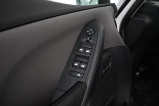 Citroën Grand C4 Picasso 1.2 PureTech Live nieuwe motor! nieuwe motor! / 17