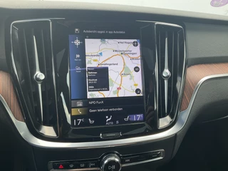 Volvo S60 2.0 B3 Inscription CrystalPook Pano H&K Leer Stoel/Stuurverw Voll.Onderhouden! / 43