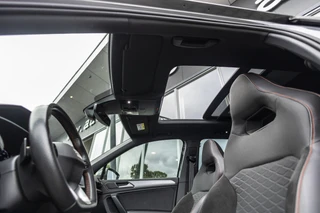 SEAT Tarraco 1.4 TSI e-Hybrid PHEV FR  | E-Trekhaak | Pano | Travel assist / 14