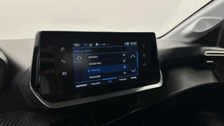 Peugeot 208 1.2 PureTech Active CARPLAY CRUISE. / 29