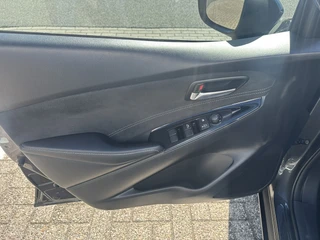 Mazda 2 1.5 Skyactiv-G Luxury  | Leer | Apple/Android | Stoel- en stuurverwarming | PDC | Cruise | ECC | Navi / 19
