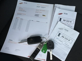 Volkswagen up! 1.0 take up! BlueMotion / 6