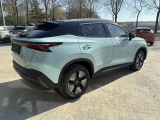 Omoda 5 EV Premium 61 kWh Voorraad Nieuw| ECC | Schuif/kanteldak | Keyless | Lederen bekleding | Stoel & Stuurverwarming | Navigatie | 7 Jaar fabrieksgarantie / 5