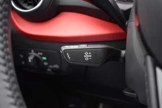 Audi Q2 30 TFSI Design Pro Line Plus | Stoelverwarming | Cruise | Navi | Climate / 21