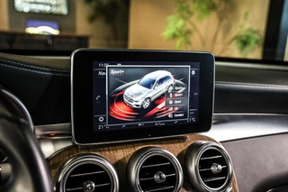 Mercedes GLC-klasse 350e 4MATIC AMG Premium Plus|Pano|verkoeling|Trekhaak|Leder / 49