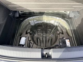 Volkswagen T-Roc 1.5 TSI R-Line Edition  | LED | Keyless | Virtual Cockpit | Apple/Android | Adapt Cruise | PDC v+a incl. camera / 78