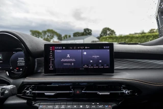 Alfa Romeo Tonale 1.5T Hybrid Veloce  | Elek. achterklep | Leder | NL auto / 29