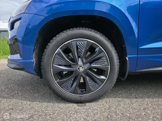 Skoda Karoq 1.5 TSI ACT Sportline / Trekh. / Carplay / Luxe / 31