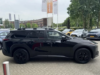 Toyota bZ4X Touring Dynamic 75 kWh APPLE/ANDROID BLINDSPOT CLIMA PARK-SENSOR STOEL/STUURVERWARMING EL-BESTUURDERSSTOEL EL-ACHTERKLEP / 7